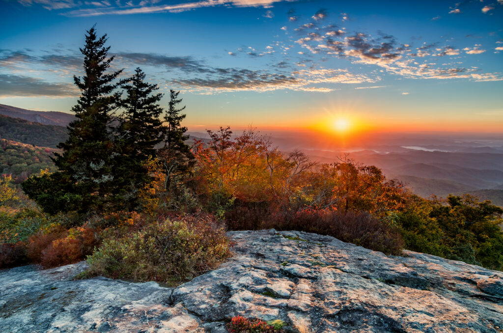 Burnsville, NC, NC real estate, NC realtor, realtor near me, Dream Mountain Realty, sunrise,over,the,blue,ridge,mountains,along,the,blue,ridge